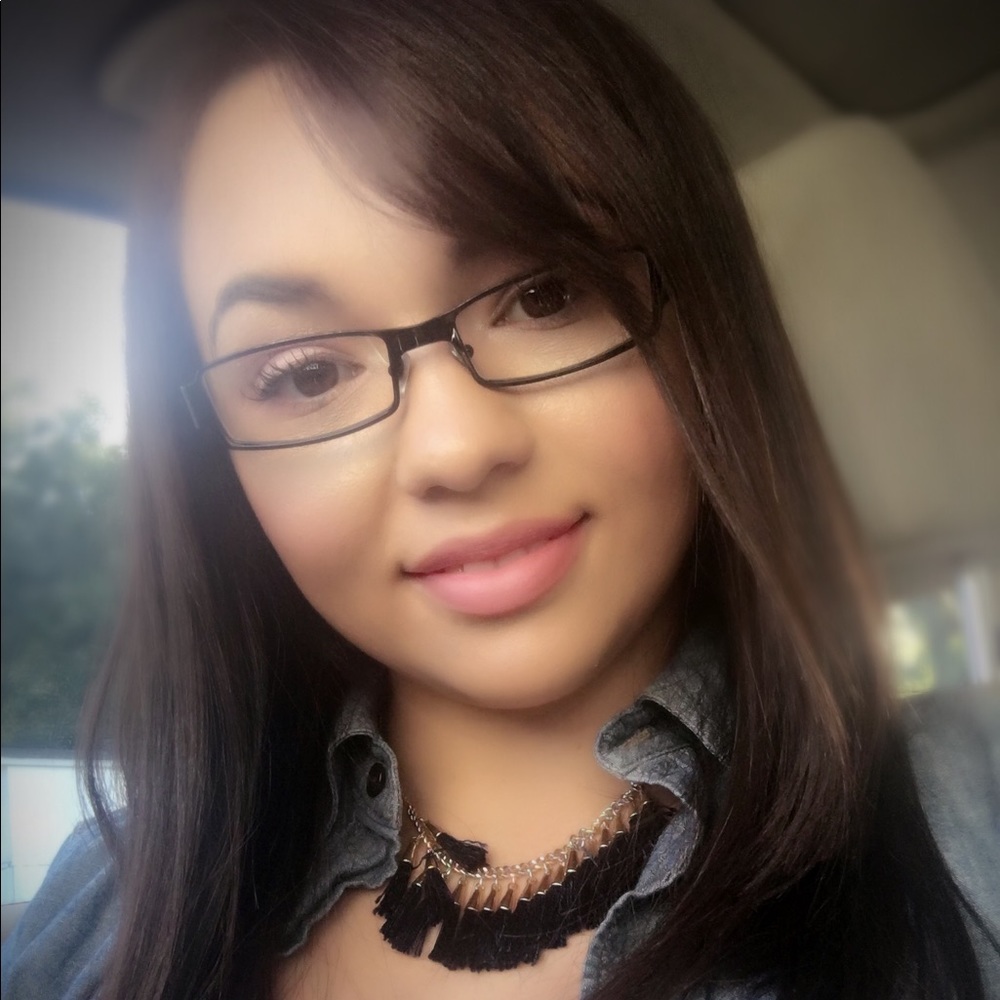 Meet your Posher, Jenny